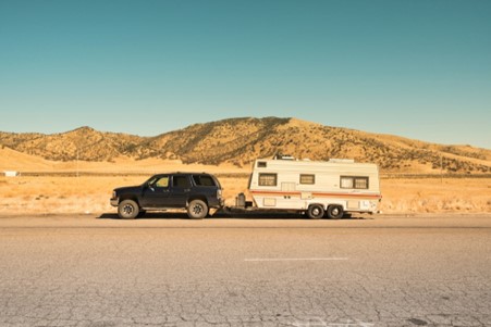 The picture depicts how does trailer parking jacks lift the trailer